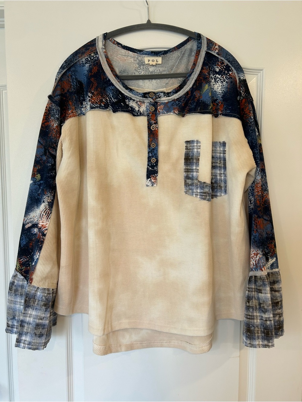 NWOT POL Cream Star Patch Long Bell Sleeve Shirt, Size Large - Picture 4 of 10